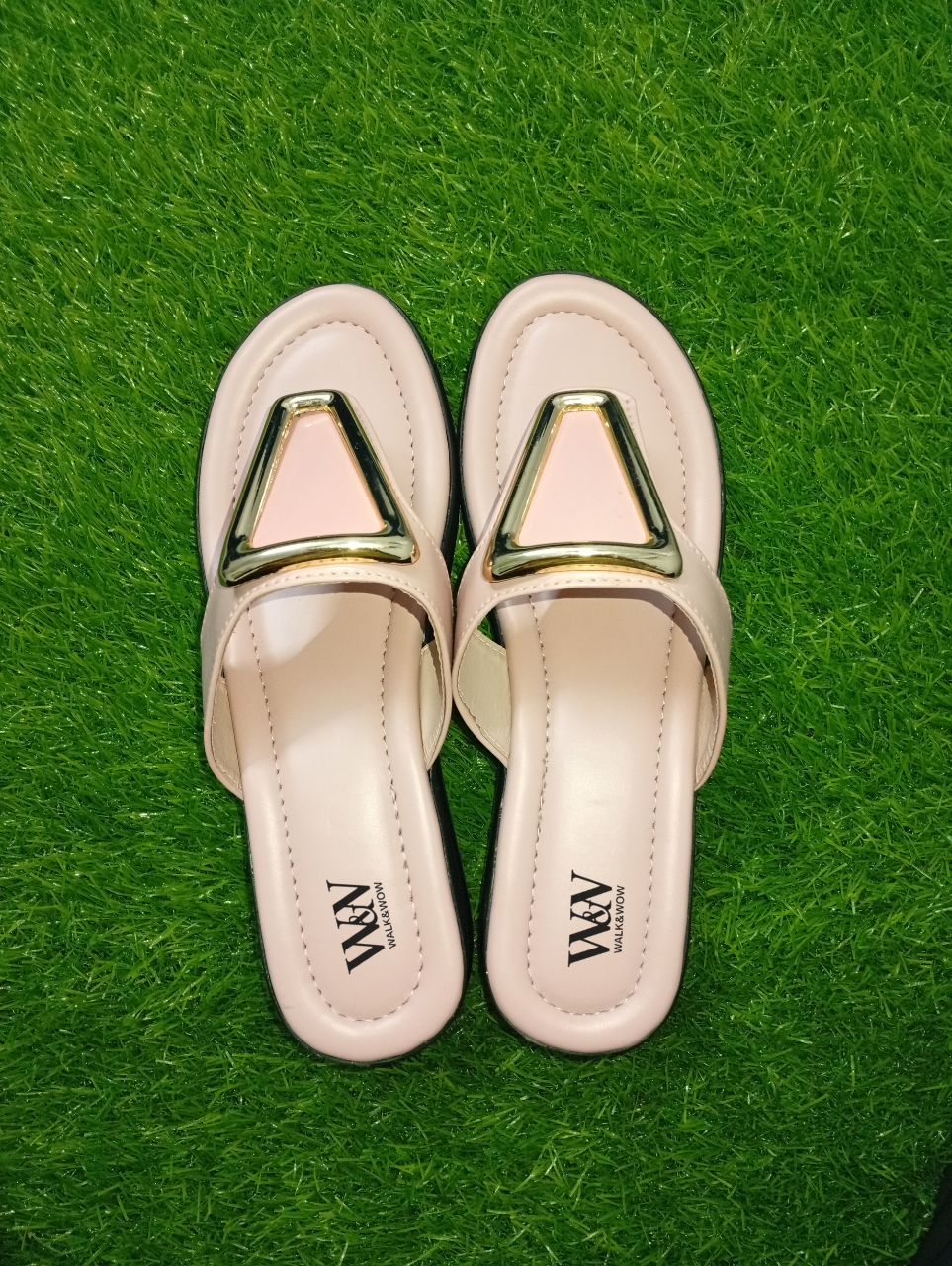 Soft Baby Pink Triangle Buckle Chappal