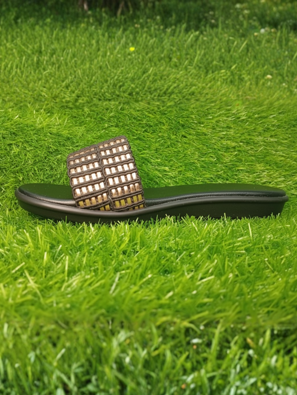 Bronze Textured Slide Chappal