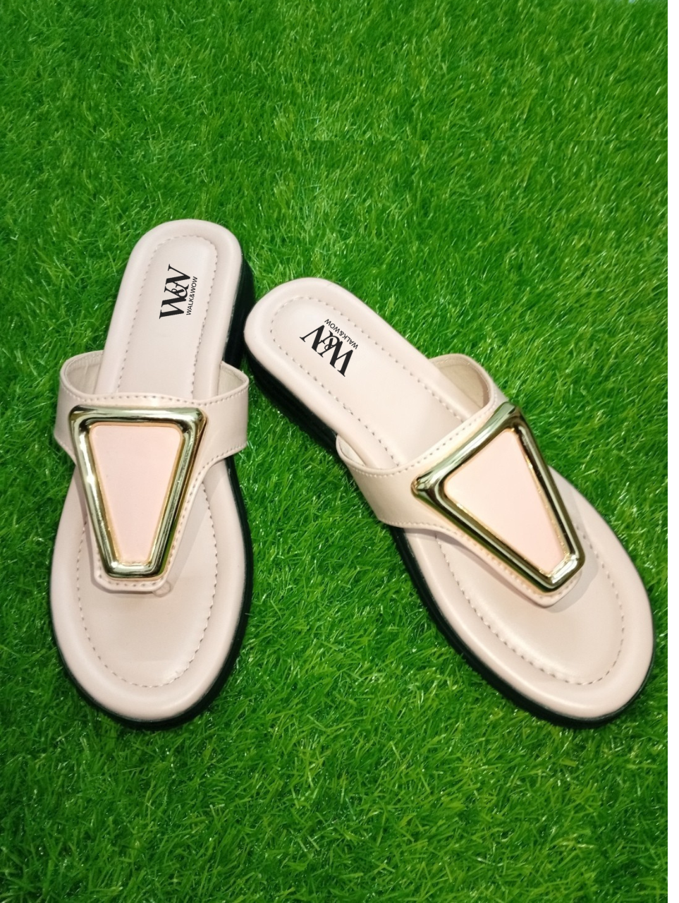 Soft Baby Pink Triangle Buckle Chappal