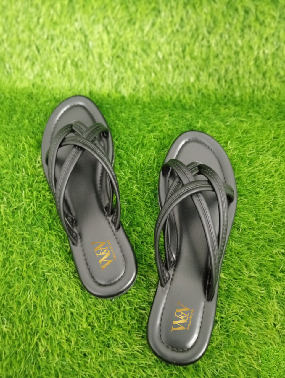 Black Criss-Cross Flat Slipper